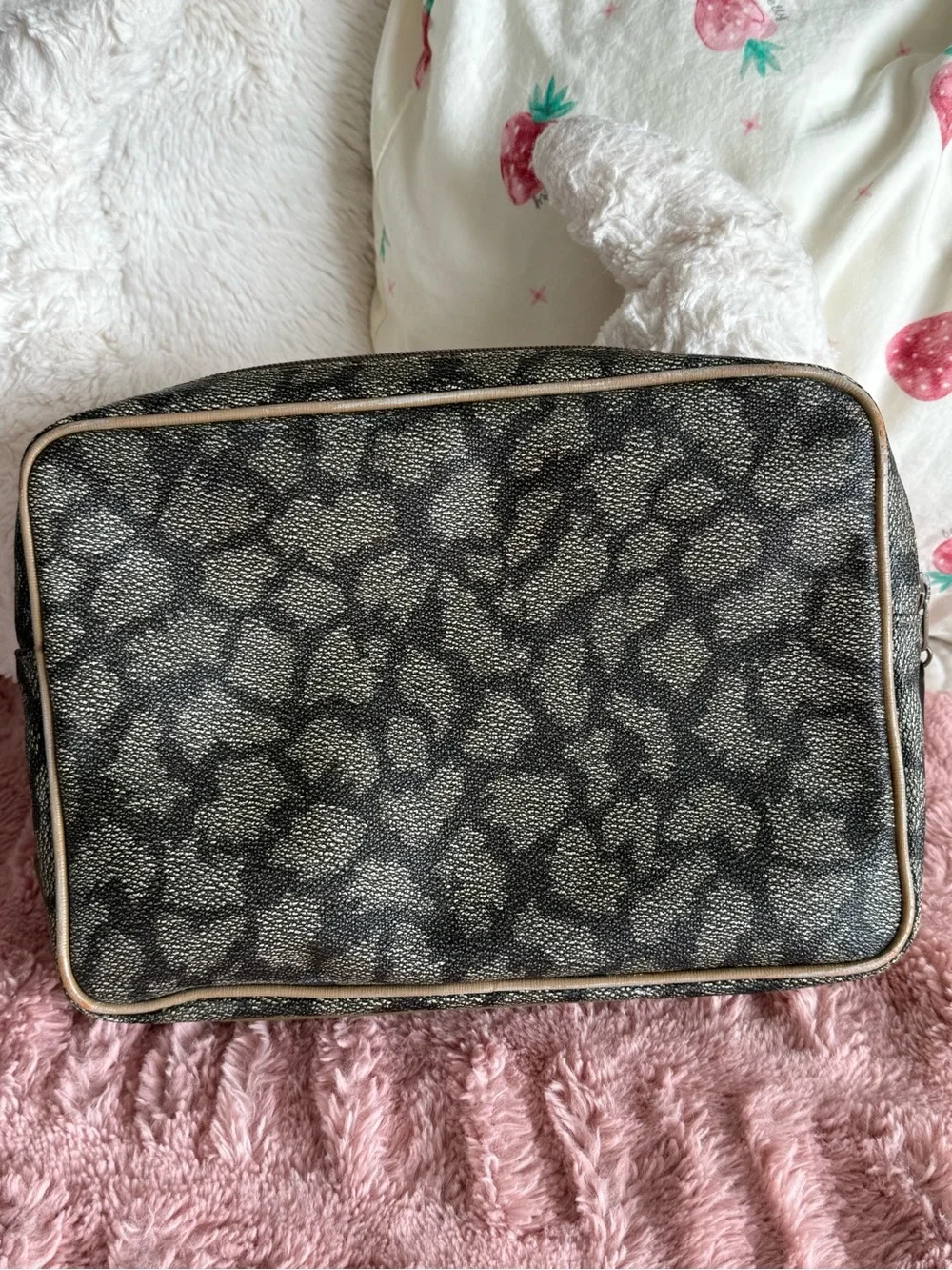 Yves Saint Laurent vintage ysl